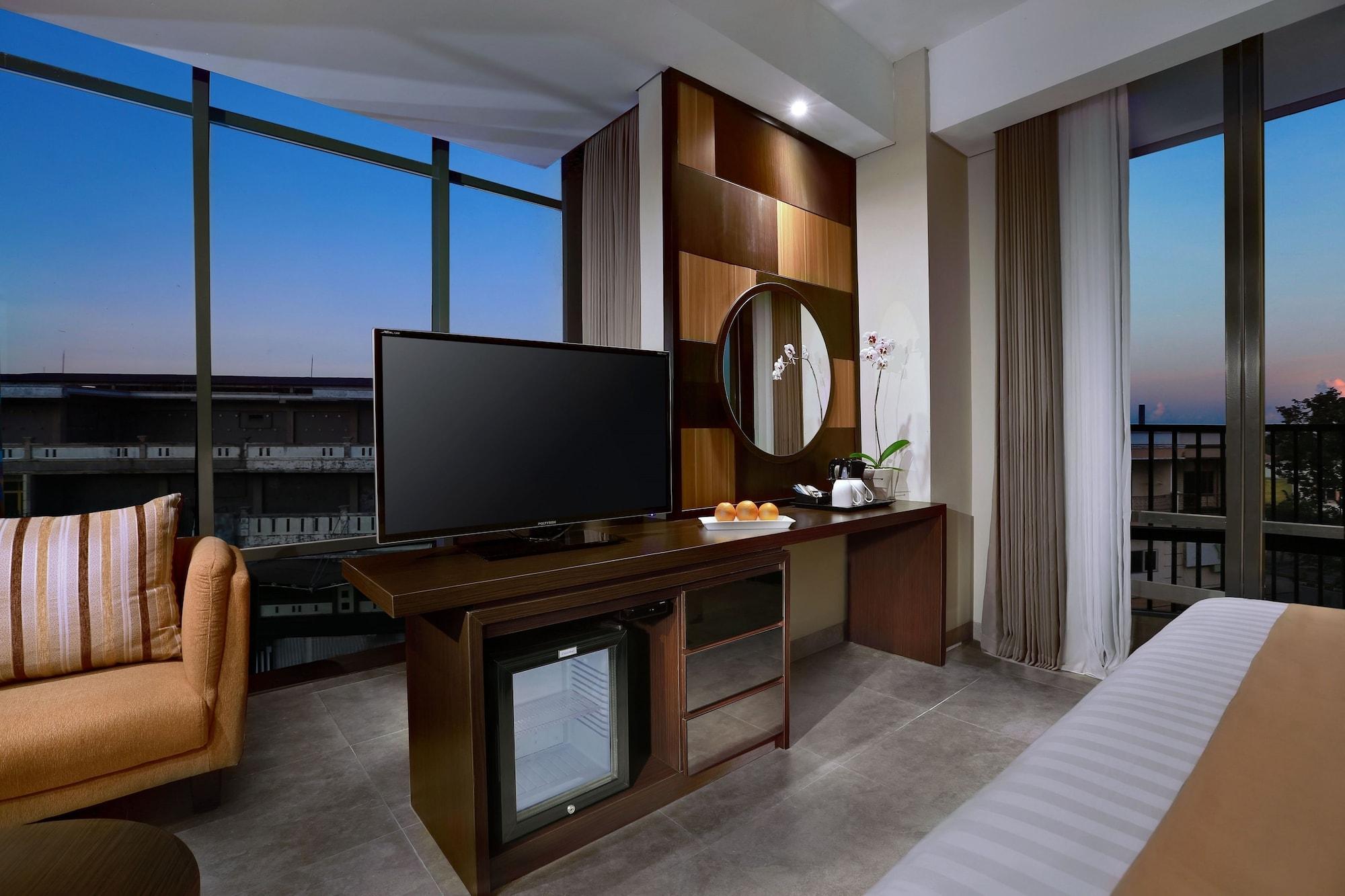 Aston Inn Mataram Ngoại thất bức ảnh