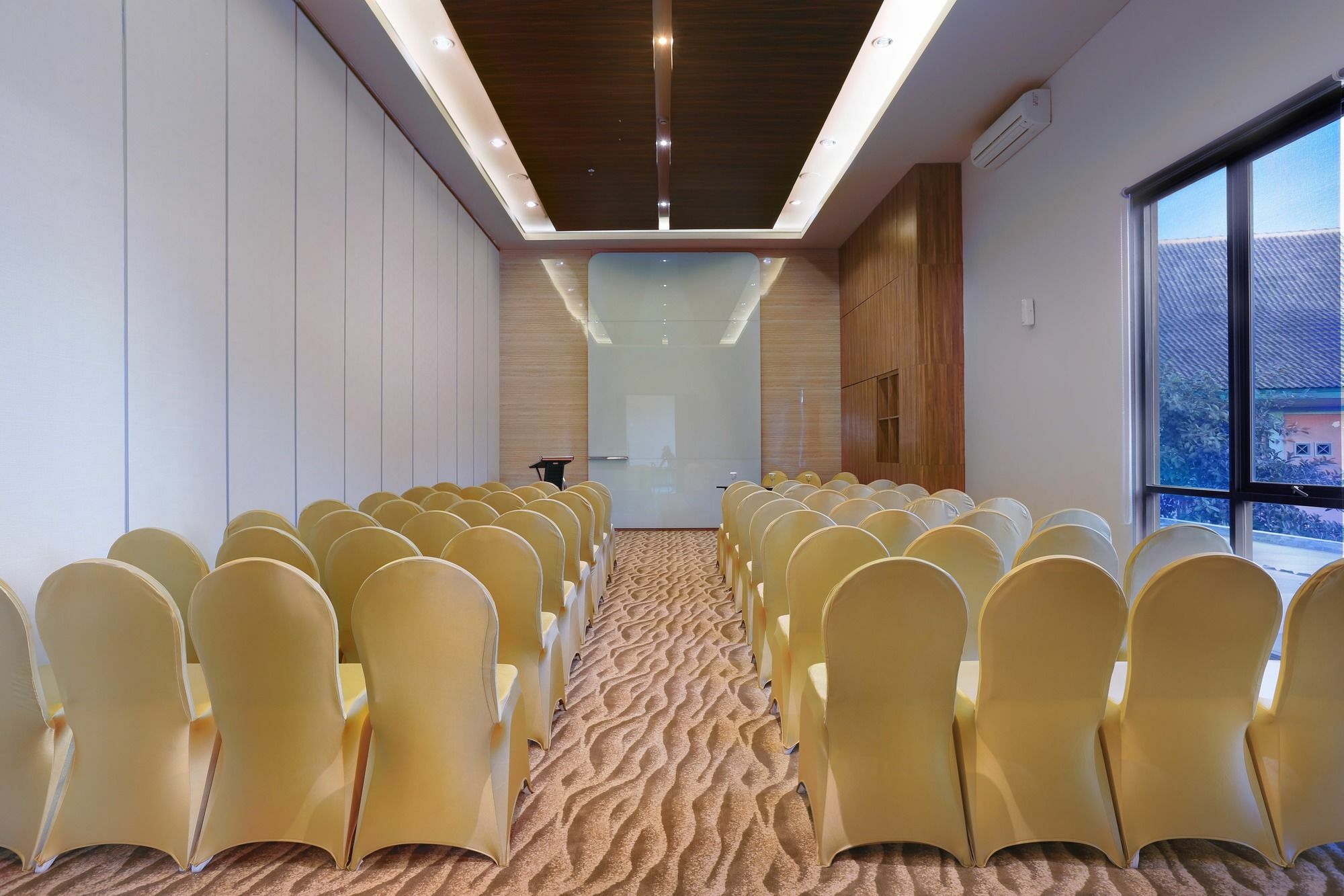 Aston Inn Mataram Ngoại thất bức ảnh
